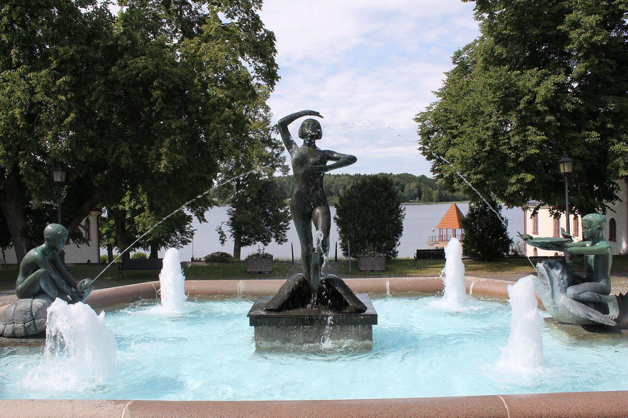 Lindesbergs Stadshotell Екстер'єр фото
